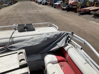 USED 1979 CREST 29-22