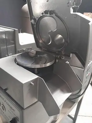 USED ROBO COUP FOOD PROCESSOR R 602 V SERIES E