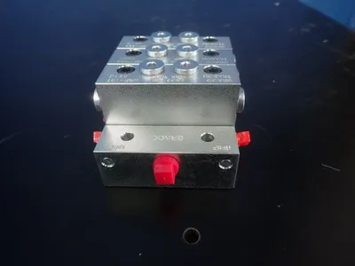 Graco Divider Valve Block