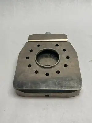 New | in-Stock ATLAS COPCO QUICK-CHANGE SYSTEM PLATE Miscellaneous MRO | Maverick Industrial Sales #1122160