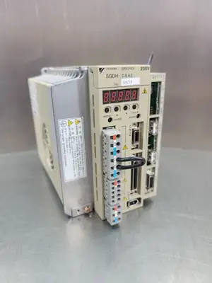 USED Yaskawa YASKAWA SGDH-08AE