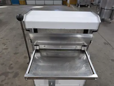 USED 1999 OLIVER PRODUCTS COMPANY 777