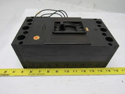 Mitsubishi Electric NF225-G 120 Amp 3 Pole Circuit Breaker W/Auxiliary Switch
