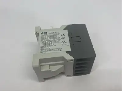 Used ABB 3-Phase Contactor 3-Pole 1SBL123001R8110 CRACKED BOTTOM PLC Contactors Michigan US | Maverick Industrial Sales #1392677