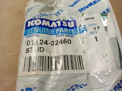 NEW KOMATSU 01124-32460