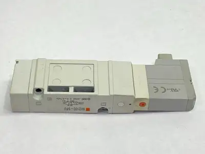 SV2100-5FU | SMC  Pneumatic Solenoid Valve 2-Position Single - Used