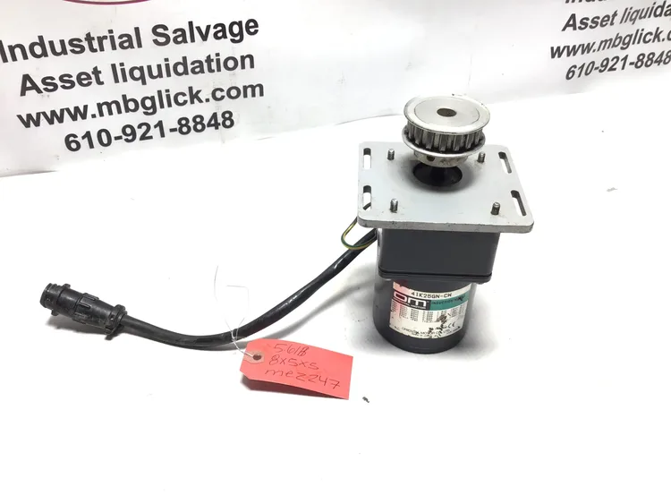 Used ORIENTAL MOTOR MOTOR MODEL: 4IK25GN-CW A.C. Motors Pennsylvania US | Moses B Glick #990605