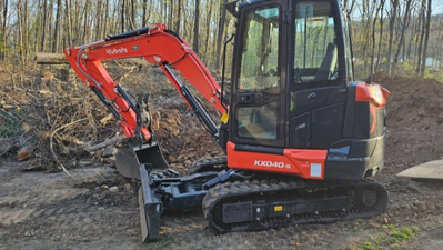 USED 2025 Kubota KX040-4