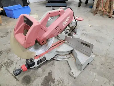 USED MILWAUKEE 6955-20