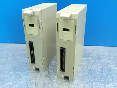 USED OMRON C200HOD212