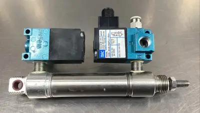 MAC 2Ea. 35A-AAA-DDFJ-1RA + 35031KBK Solenoid Valve / Cylinder 6C-4
