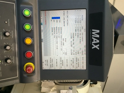 USED 2013 HURCO VM10I