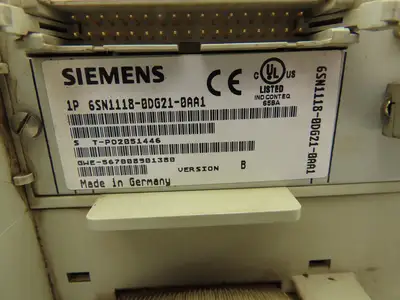 Siemens 6SN1123-1AA00-0DA1 SIMODRIVE 611 Single Axis Power Module 80A w/Control