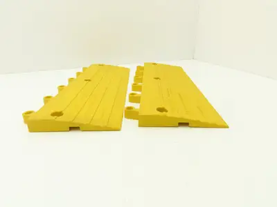 Wearwell 560.78x6x18YL-CS10 Ergodeck Safety Mat Ramp 18" x 6" x 7/8" Lot of 10