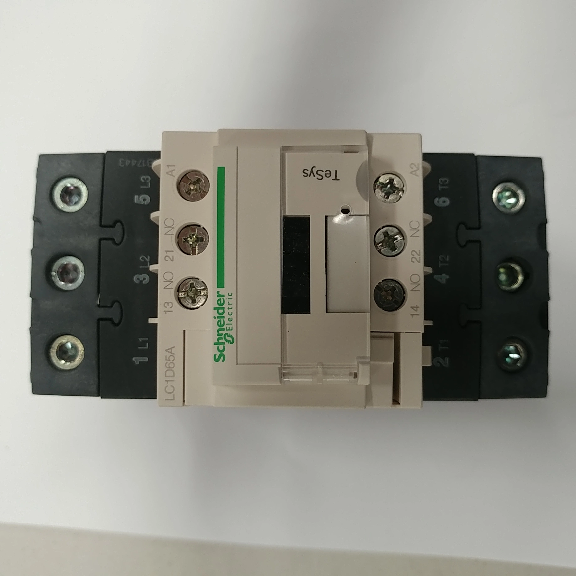Thompson Machinery Contactor 37KW 65A @ 24VAC 50/60Hz- CNTRS37- LC1D65A