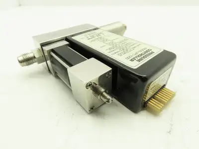 Unit Instruments UPC-1000 Pressure Controller Gas N2 225 sccm 500 PSI Card Edge
