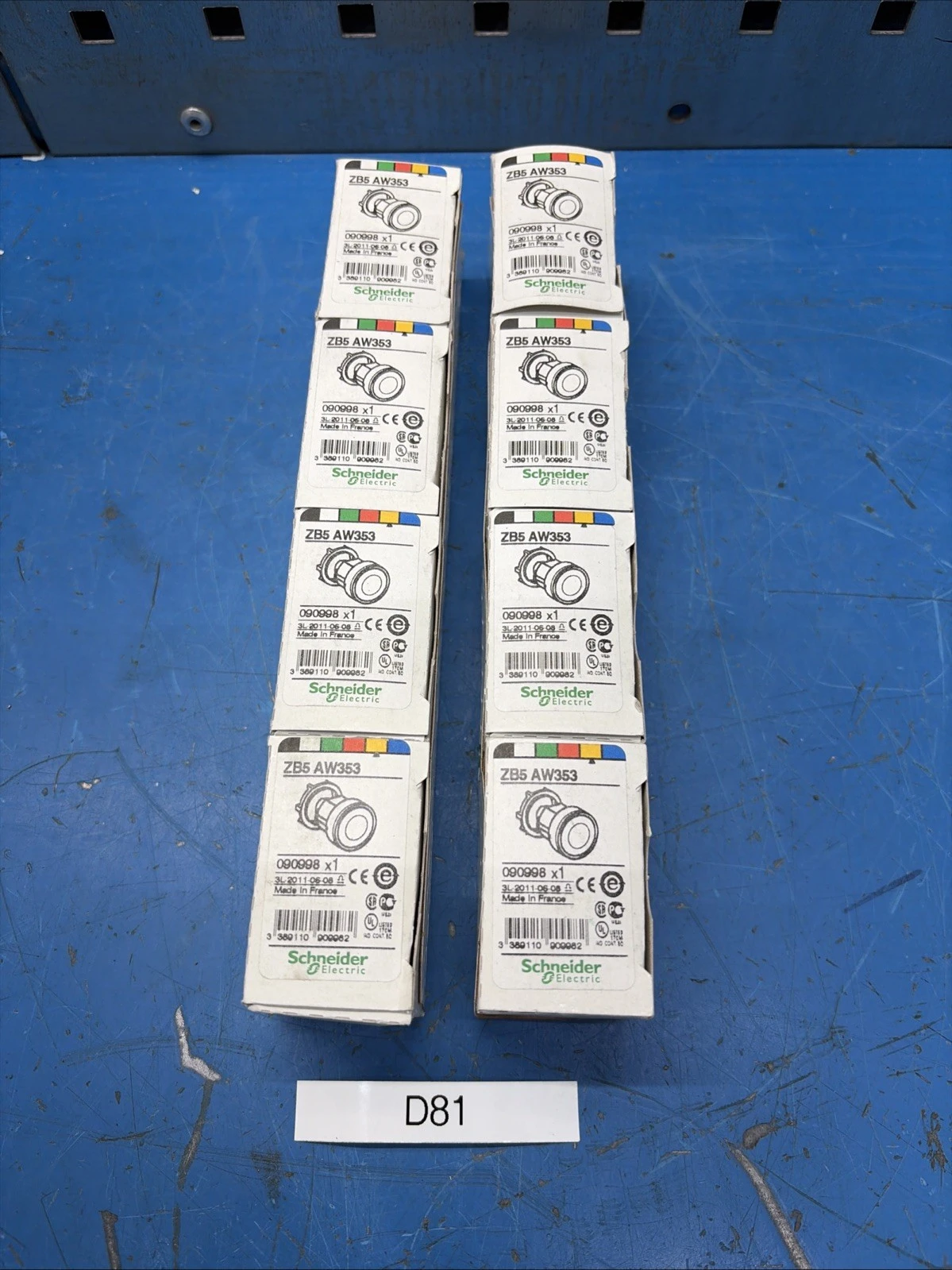 NEW Schneider Electric ZB5AW353