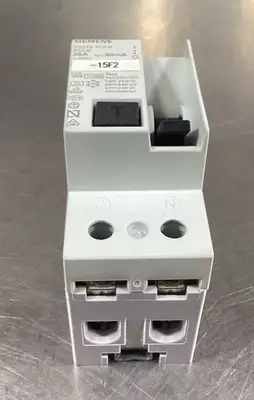 Siemens 5SM3 312-6 Circuit Breaker, 25 Amp, 2 Pole, 230V 4D-48