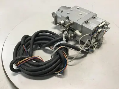 USED SMC MRHQ25D-180SX-M-BVL-M-BL-X169