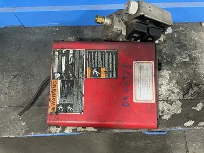 Used LINCOLN ELECTRIC POWER FEED 10M Wire Feeders Ohio US | HGR 24 #1343562