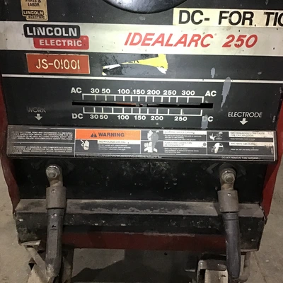Lincoln Idealarc 250 AC/DC Mig Tig & Arc Welder