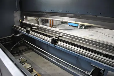 USED DURMA AD-S 320 TON X 4100 MM CNC