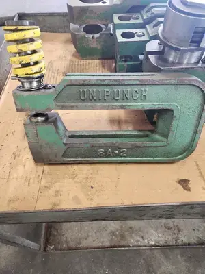 USED UNIPUNCH 8A-2