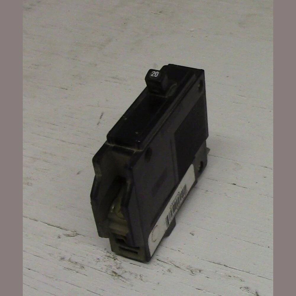 CEB, Commander 1 Pole 20 Amp Bolt-on Breaker