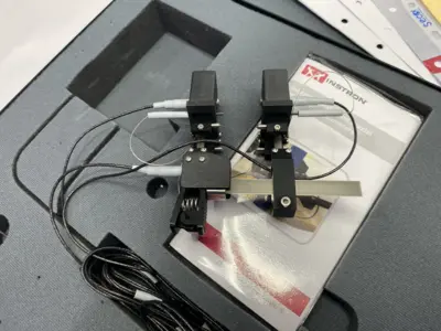 New | in-Stock Instron Biaxial and Averaging Axial Clip-On Extensometer 1" Test Equipment - Other Michigan US | Maverick Industrial Sales #1507271