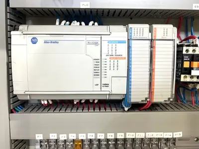 USED 2001 DEES DEES HP-200 PRESS