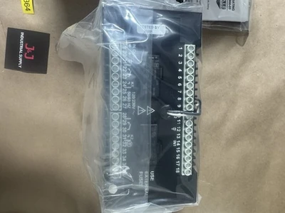 NEW Eaton 58841400