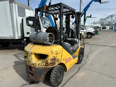 Used KOMATSU FG25T-16 Misc Forklifts Utah US | Global Remarketing #1285321