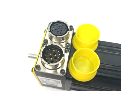 New | in-Stock Parker Brushless Servo Motor, Double Shaft, 170V 2.1A Servo Motors Michigan US | Maverick Industrial Sales #1389718