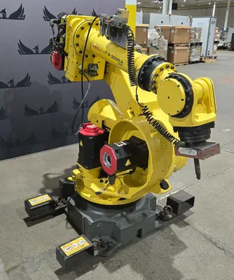 USED 2005 FANUC R2000IA/165F