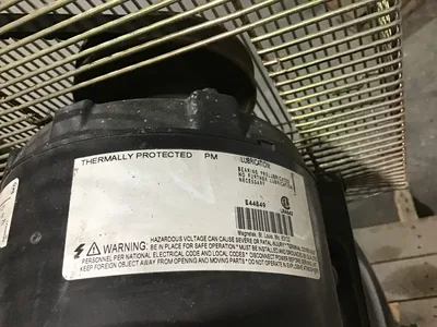 Campbell Hausfeld CIQ71083V Professional Air Compressor