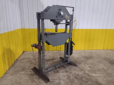 Used KR WILSON _UNKNOWN_ H-Frame Presses Ohio US | Yoder Brothers machinery #1036384