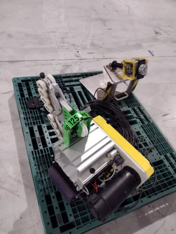 Used INDEVA LIFTRONIC E125R 125KG 230V Misc Industrial Equipment | Maverick Industrial Sales #1108782