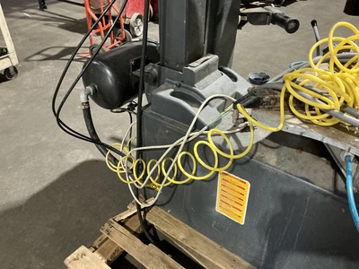 Used BOSCH TCE 4465 PREMIUM AUTOMATIC TELESCOPING TILT-BACK TIRE CHANGER Valve Grinders Michigan US | Miedema Asset Management Group #1437281