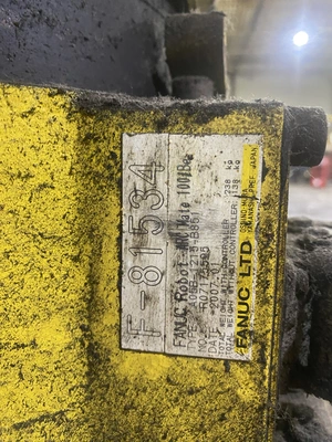 USED FANUC ArcMate 100iBe + R-J3iC