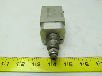 Sun Hydraulics EBP 1 Cavity sandwich body manifold see URL for tech specs