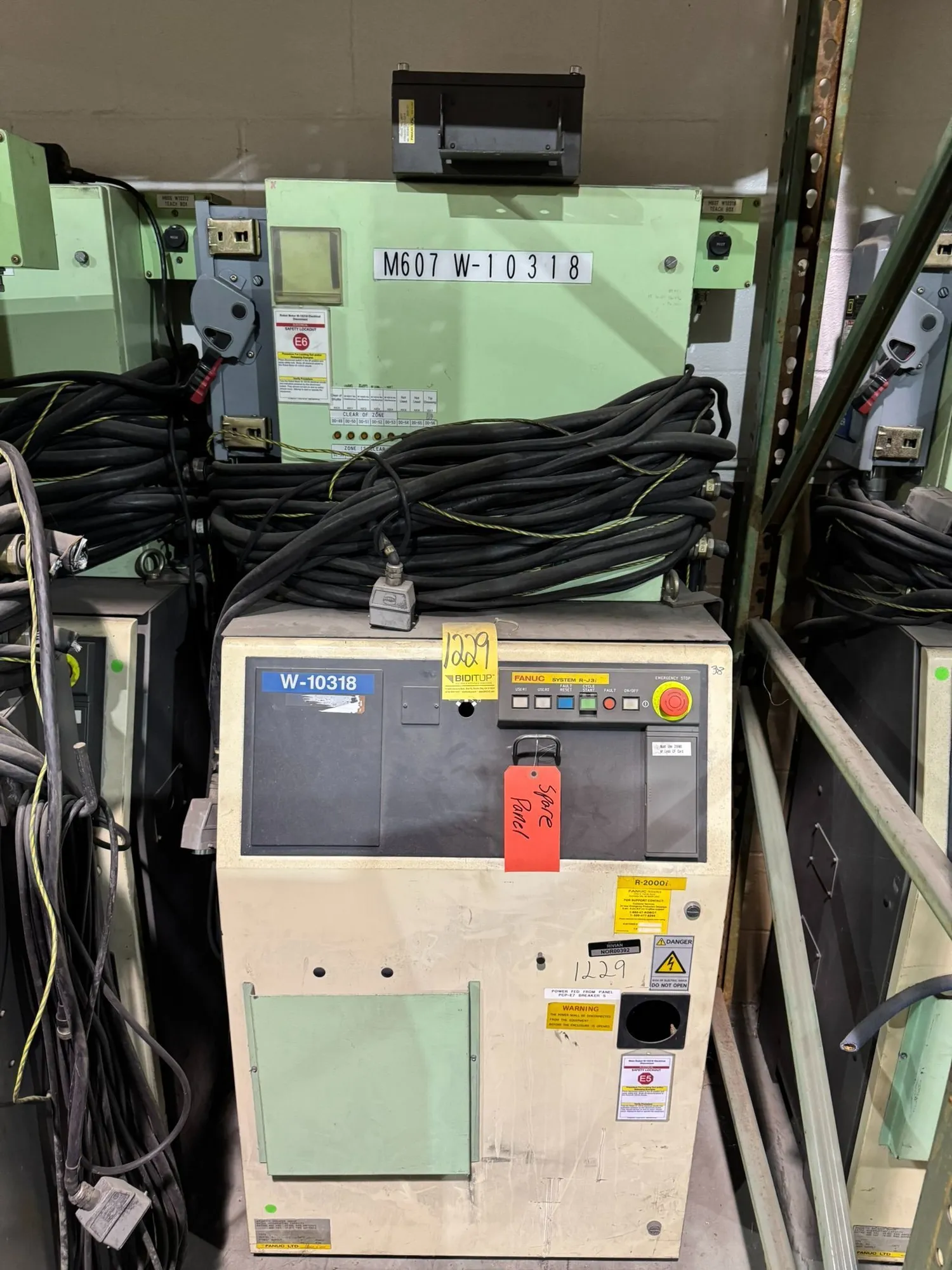 USED FANUC RJ3i Controller
