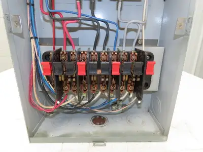 Landis Gyr 602U3040C13-127 Meter Socket 30A 3Ph 600V 4 Wire 13 Terminal