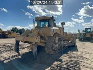 USED 2019 Caterpillar D8T