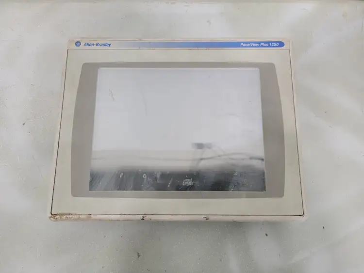 Used ALLEN-BRADLEY 2711P-RP2 Misc Electrical & Power Parts British Columbia CA | Lenmark #253870