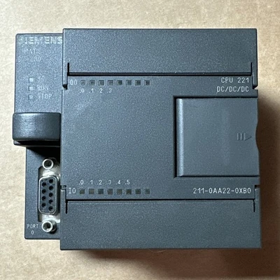 USED Siemens 6ES7-211-0AA22-0XB0