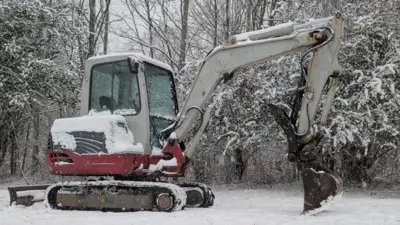 USED 2015 Takeuchi TB235