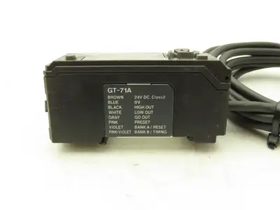 Keyence GT-71A Contact Sensors Amplifier 24vDC Lot 2
