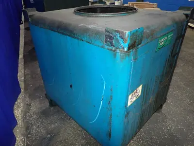 Clawson Tank  345 Gal  Tank