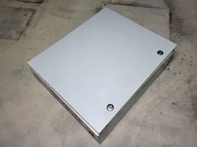Electrical Enclosure w/ (x4) 30 Amps Breakers FAL3603015M,FAL36030