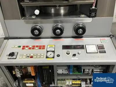 USED Fette Fette EC Tablet Press